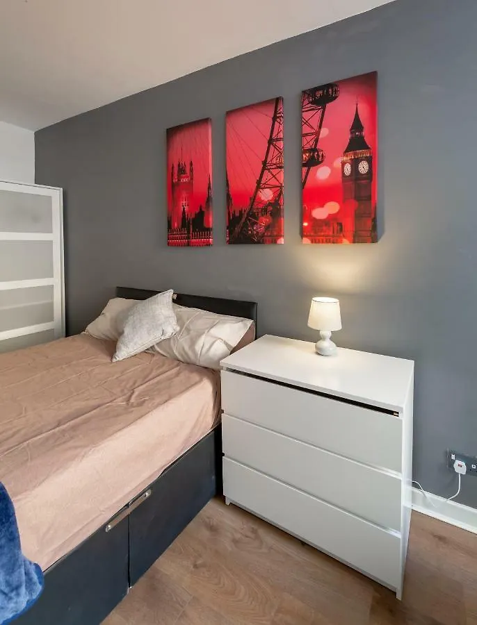 3 Bedroom Apartment Newcastle City Centre